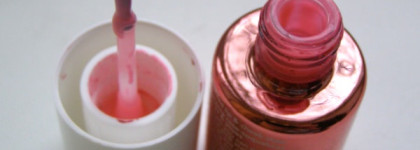 Стойкий неженка - жидкий пигмент для губ и щек  Benefit  Posietint poppy-pink tinted lip & cheek stain