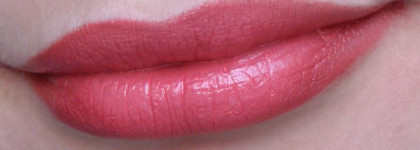 Карл у Клары украл гуаву? Украл и выкинул. Коралловая помада Bobbi Brown Rich Lip Color SPF 12 Guava 1