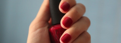 Когда приближается осень, или OPI Nail Lacquer L87 "Malaga wine"