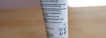 Тон для плохих дней моей кожи - Noreva Exfoliac Light tinted cream