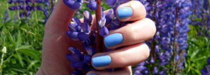 Ногти цвета неба... Essie nail polish 94 lapiz of luxury
