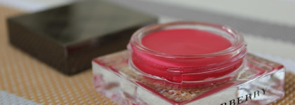 Burberry Lip & Cheek Bloom Blushing Colours в оттенке №9 Poppy