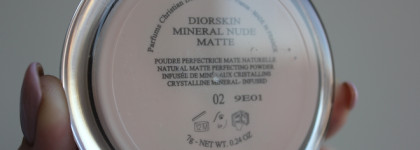 Компактная пудра Diorskin Mineral Nude Matte в оттенке 02