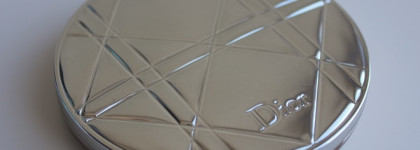 Компактная пудра Diorskin Mineral Nude Matte в оттенке 02