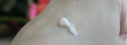 Clarins Extra-Firming Youthful Lift Neck & Decollete Care - Регенерирующий, омолаживающий крем для шеи и декольте