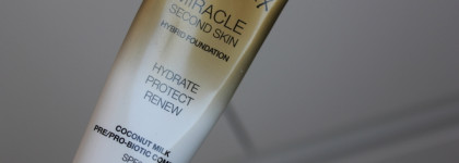 Max Factor Miracle Second Skin Hybrid Foundation в оттенке 03 Light