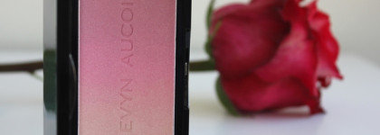 Румяна Kevyn Aucoin The Neo-Blush в оттенке Rose Cliff (golden rose)