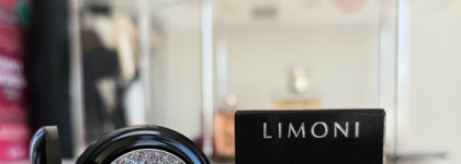 Limoni Prism Eye Shadow в оттенке 005 Лунный Камень