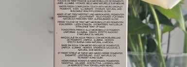 Chanel Les Beiges Water-Fresh Complexion Touch в оттенке B10