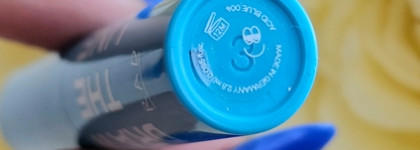 Rad Eye Eye Eye! Vinyl Eyeliner в оттенке 004 Acid Blue