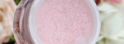 Skinphoria Strawberry Lips Scrub