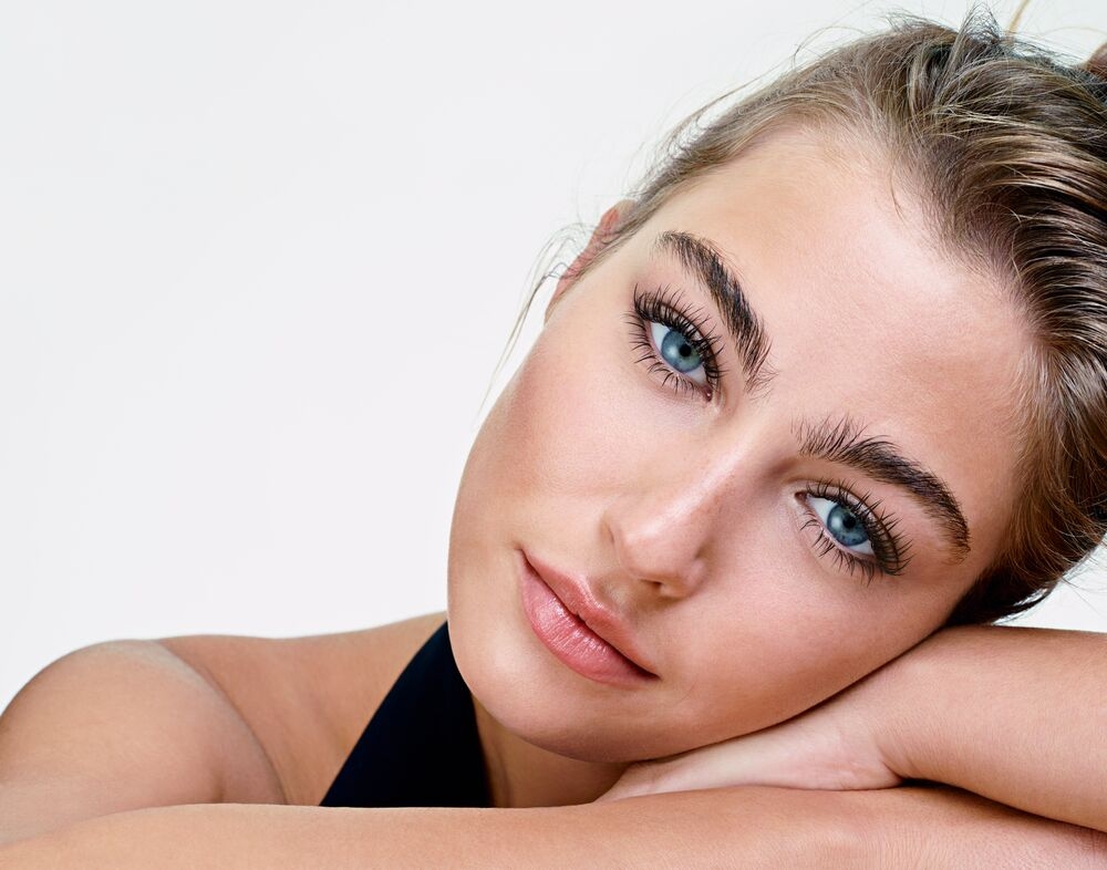 Фото из рекламной компании Clarins