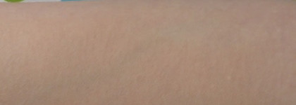 YSL Fusion Ink Foundation в оттенке BD40 Warm Sand