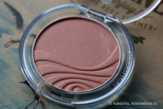 Повседневные румяна от Essence Silky Touch Blush 100 Indian Summer