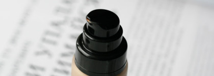 Магия вместе с тональной основой Catrice 24h Made To Stay Make Up