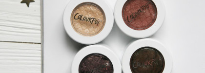 Восторг вместе с Colourpop Super Shock Shadow