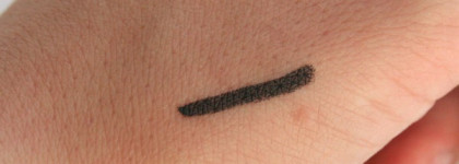 Anthracite is the new black, или замена чёрному для тех, кому он не идёт. Карандаш Maybelline Master Drama Khol Liner - Charcoal Grey