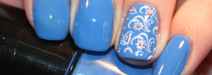 Небесно-голубая Aurelia + стемпинг