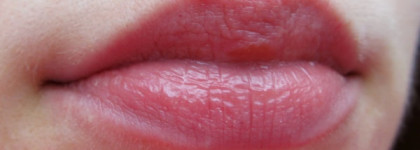 Зимняя ягода Dior Rouge Dior Couture Color Voluptuous Care Lipstick - Rialto #988