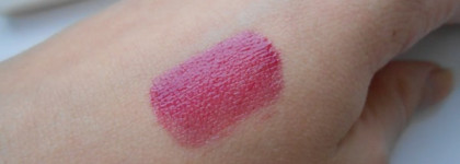 Блеск-флюид L'Oreal Colour Riche Caresse Wet Shine Stain в оттенке 402 Milady