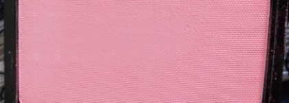 Shiseido Luminizing Satin Face Color в оттенке РК 304