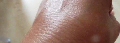 С надеждой в будущее: Shiseido Future Solution LX Total Protective Cream  и  Ultimate Regenerating Serum