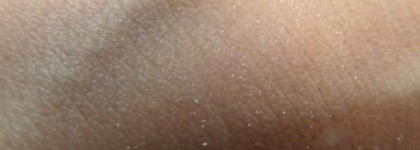 Сделано в России. Крем освежающий для уставших "тяжелых" ног "Каштан и Прополис" и Нежный пилинг для очень чувствительной кожи "Малина и Овсяная мука