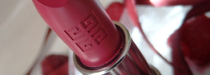 Как ягода-малина меня в корнер Givenchy заманила.Помада Givenchy Le Rouge Intense Color Sensuously Mat Lip Color в оттенке 315