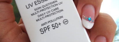 Малышка на миллион.Защитная эмульсия Chanel UV Essentiel Daily UV Care Multi-Protection Anti-Pollution SPF 50+ UVA