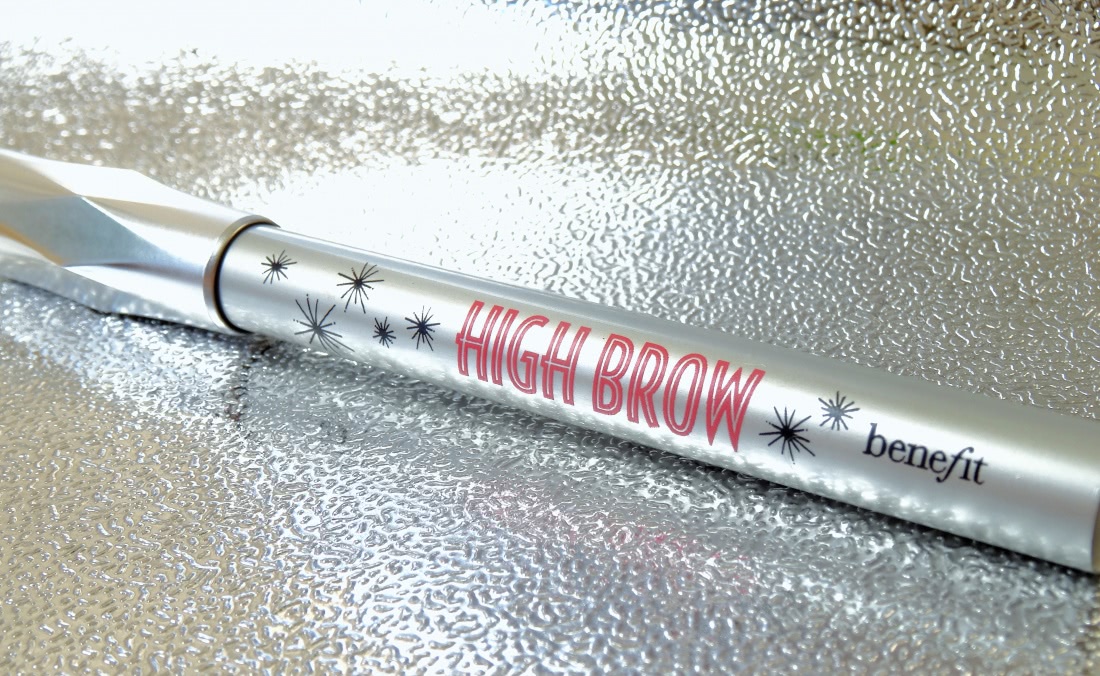 Benefit high brow glow карандаш под бровь