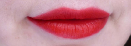 "Такая вся противоречивая..." Bourjois Rouge Edition Velvet Lipstick - 01 Personne Ne Rouge