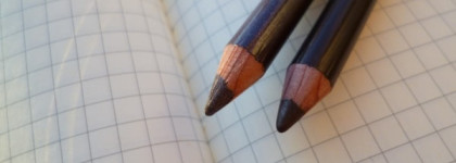 Карандаш для глаз с кистью Clarins Crayon Khôl pensil #02 intense brown и #07 smoky plum