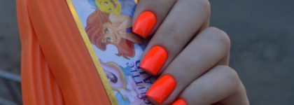 Неоновый парчовый карп China Glaze Japanese Koi