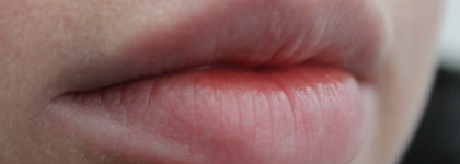 Блеск для губ Givenchy Gloss Interdit 04 Rose taboo