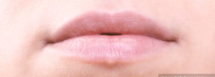 MAC Alluring Aquatic Tinted Lipglass (Brillant à Lèvres), оттенок Seducing sound