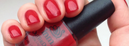 Любителям классики. INM Out The Door nail lacquer - 115 Love Dance