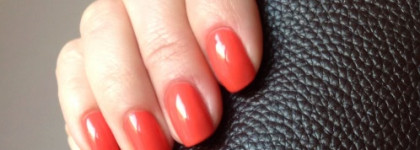 Collistar Gloss nail lacquer Gel effect #541 Corallo Preziosa