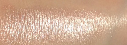 Chanel Illusion D'ombre Long Wear Luminous Eyeshadow 82 Emerveille