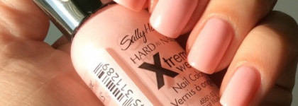 Зефирный Sally Hansen Xtreme wear nail color #83 First Blush