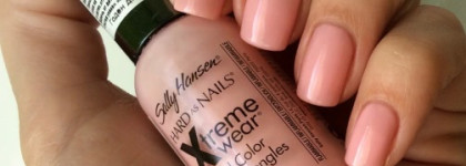 Зефирный Sally Hansen Xtreme wear nail color #83 First Blush