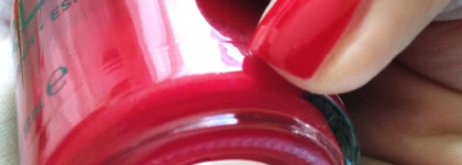 Интригующее название: "Monroe's Red"