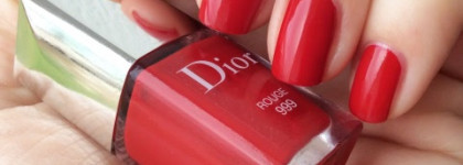 Новогодняя классика - красный! Dior vernis #999 Rouge