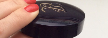 Компактная пудра Estee Lauder Invisible Powder Makeup 1N1 Ivory Nude