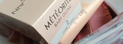 Guerlain Meteorites Baby Glow Light-Revealing Sheer Make-Up Anti-Fatigue Effect Baby Glow IP/SPF 25 PA++  #2 Clair