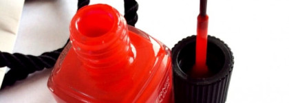 Идеальный красный? Chanel Le Vernis Nail Colour #687 Phenix