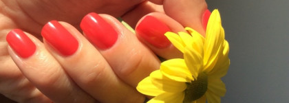 Теплая весна с Dior Vernis Couture Colour Gel Shine And Long Wear Nail Lacquer #660 Glory