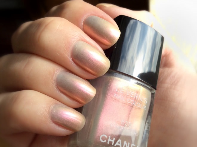 Chanel Le Vernis Nail Colour # 629 Atmosphere
