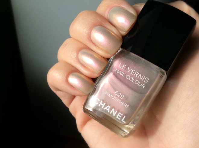Chanel Le Vernis Nail Colour # 629 Atmosphere