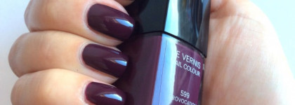 Chanel Le Vernis Nail Colour # 599 Provocation, # 603 Charivari