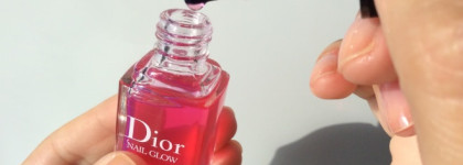 Dior Nail Glow Instant French Manicure Effect Whitening Nail Care